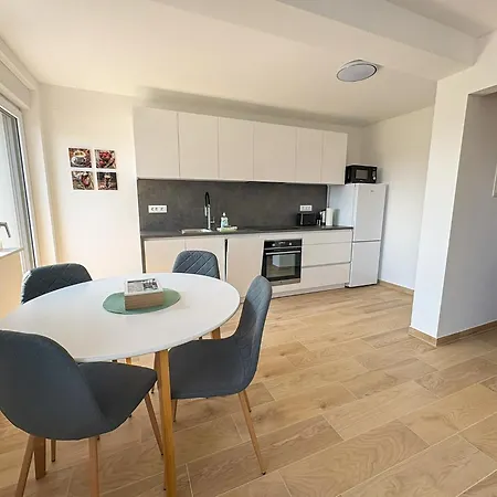 Apartment Southview & Parking *