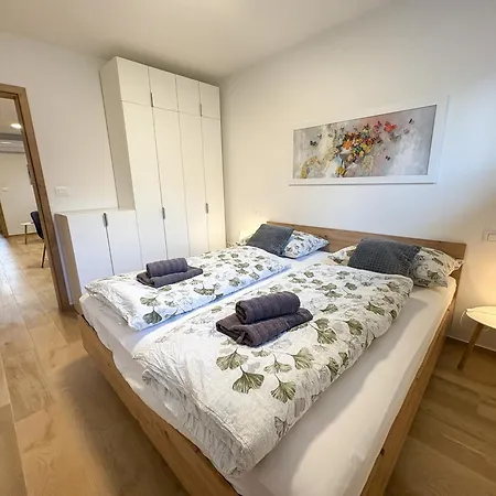 Southview & Parking Apartment *